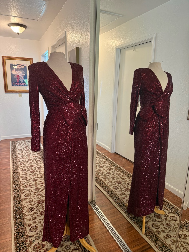 Elegant Sequin Bow Evening Dress